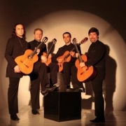 Quaternaglia Guitar Quartet